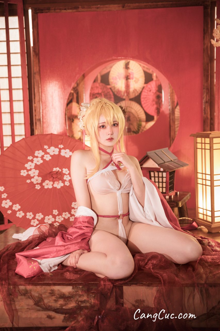 Coser@Natsuko夏夏子 – 碧蓝航线 光荣 凉夜香雪